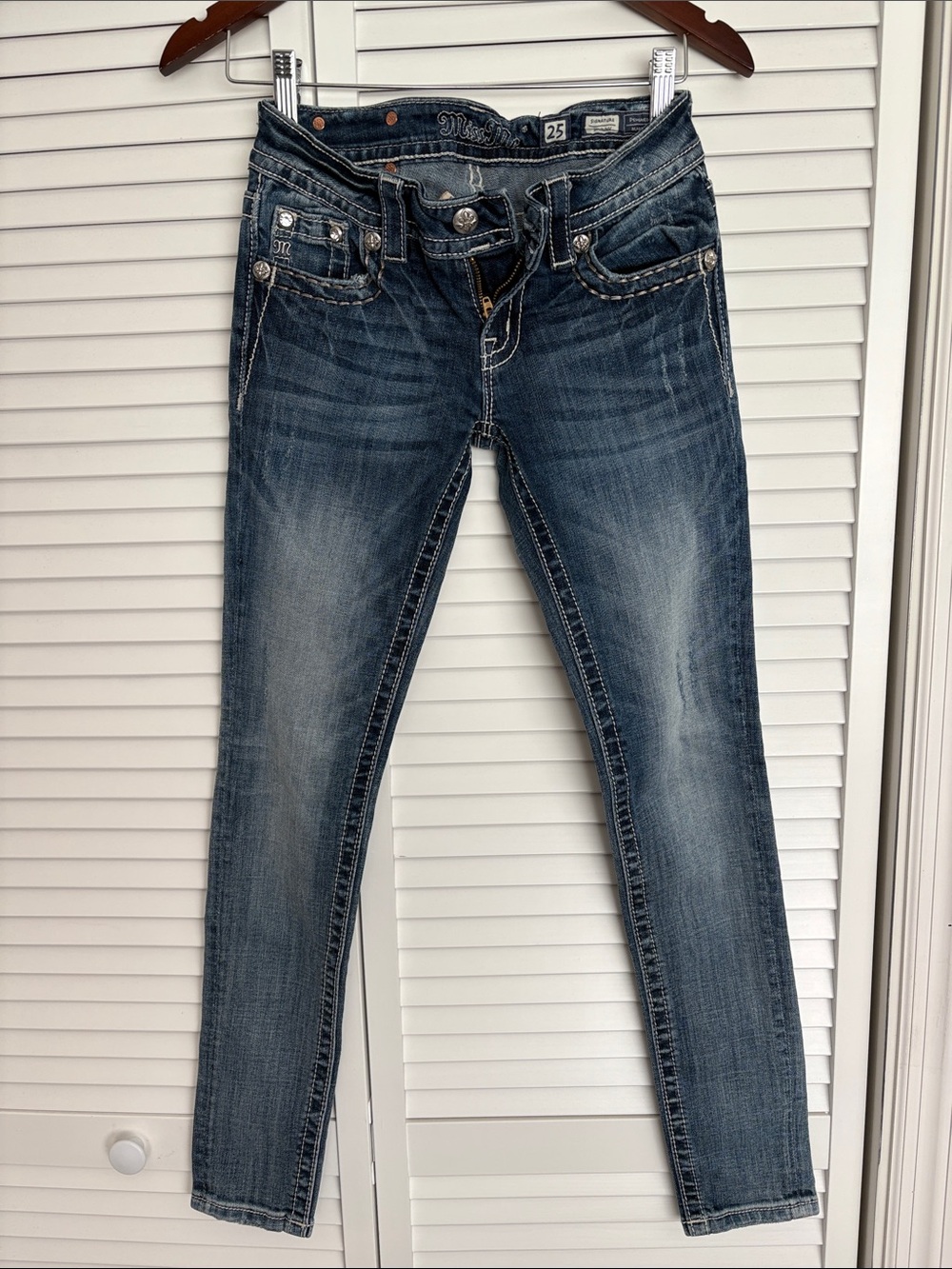 Miss Me Women's Medium Blue Skinny Jeans with Faded Whiskering